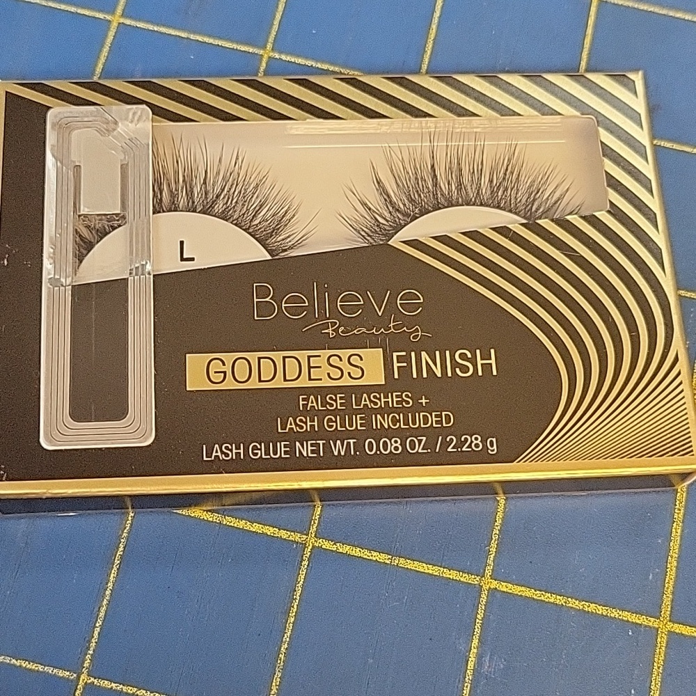 Believe Beauty False Lashes + Glue 2.28g New Sealed - Goddess
